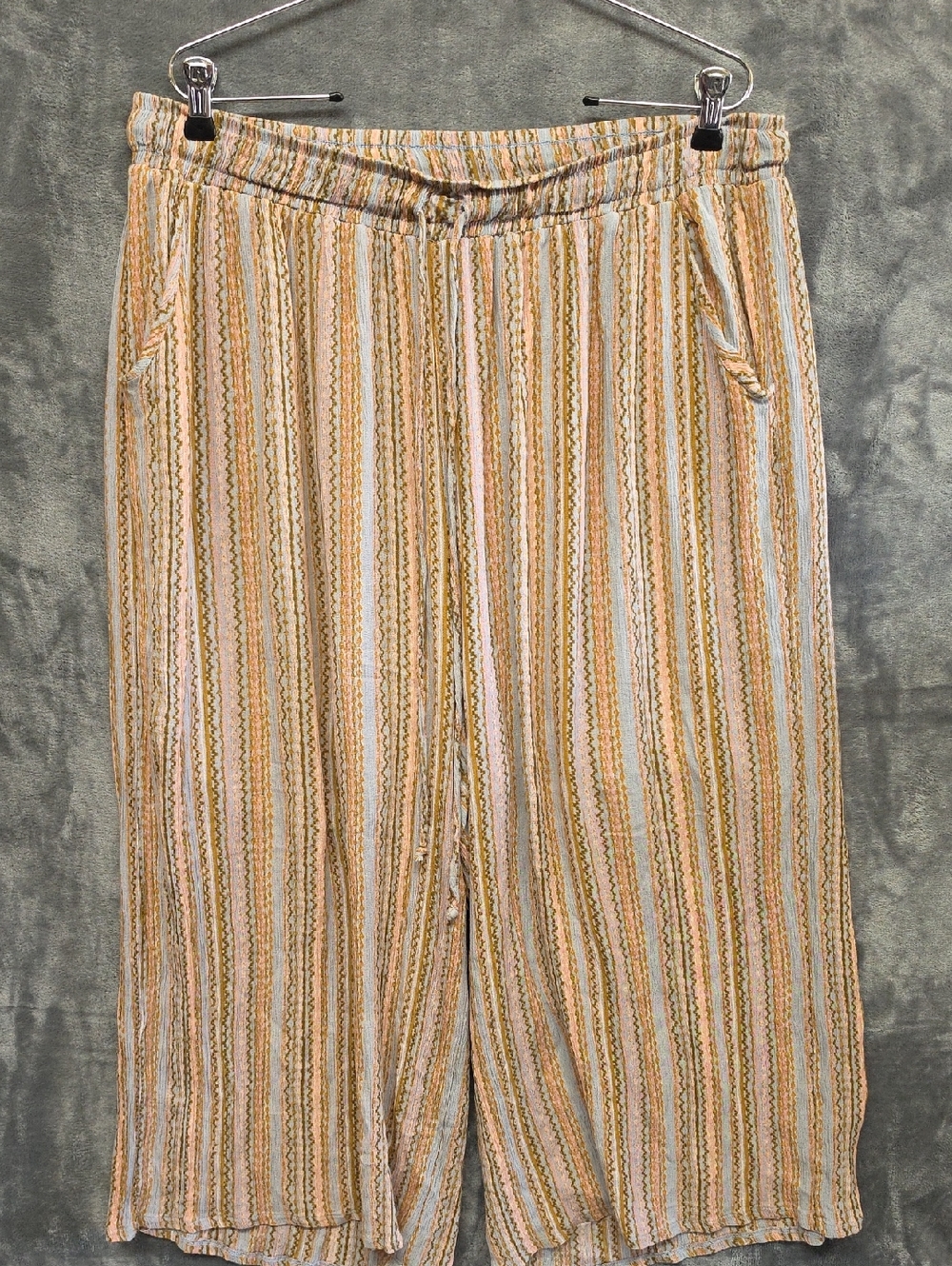 white birch Striped Wide-Leg Pants in Beige, Cream and Peach, light blue sz 1X